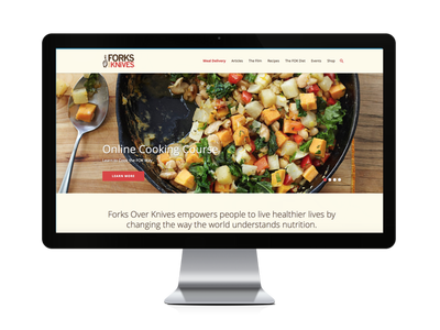 Computer screen displaying cooking course website.